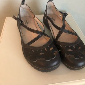 Jambu Mary Jane flat